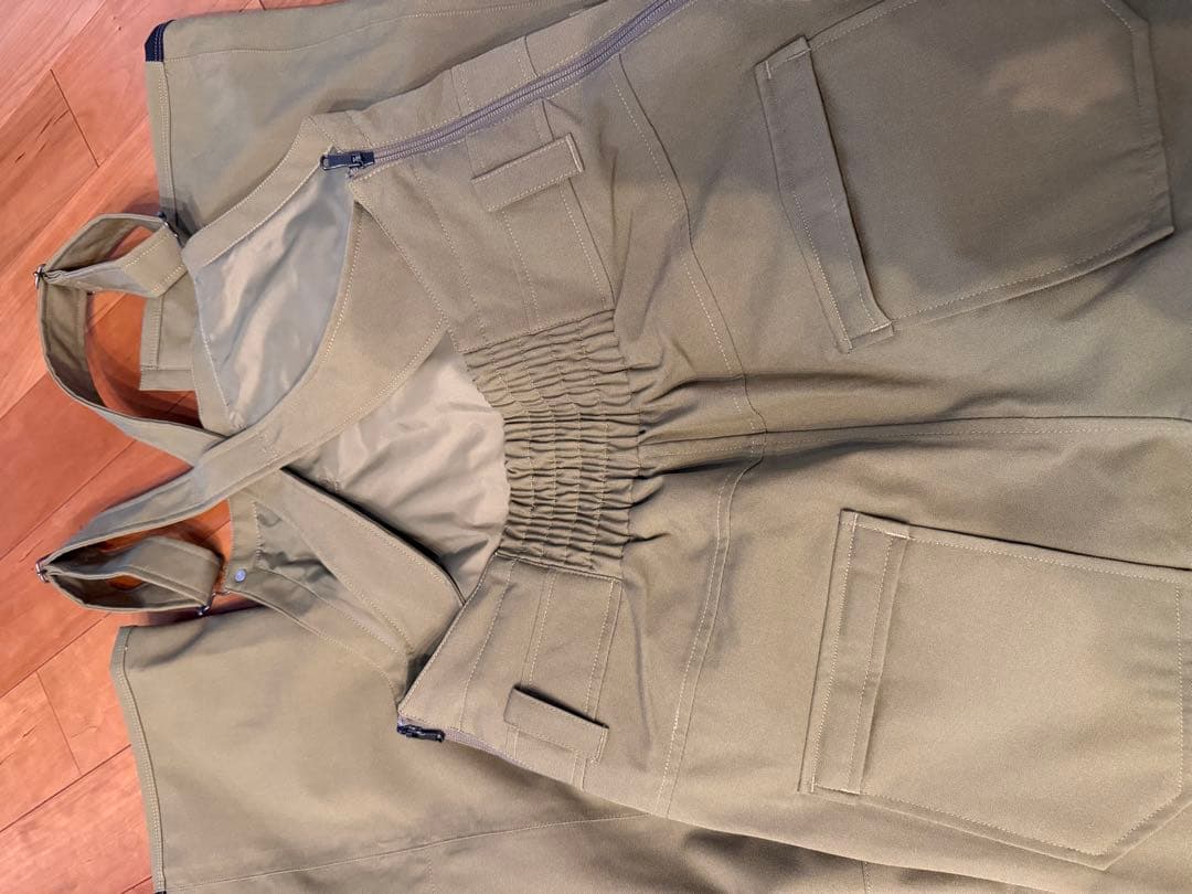 未使用 BURTON オリーブグリーン ビブパン　ビブパンツ