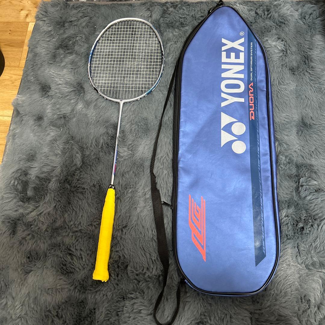 デュオラ77LCWモデル バドミントンラケット 日本未発売モデル