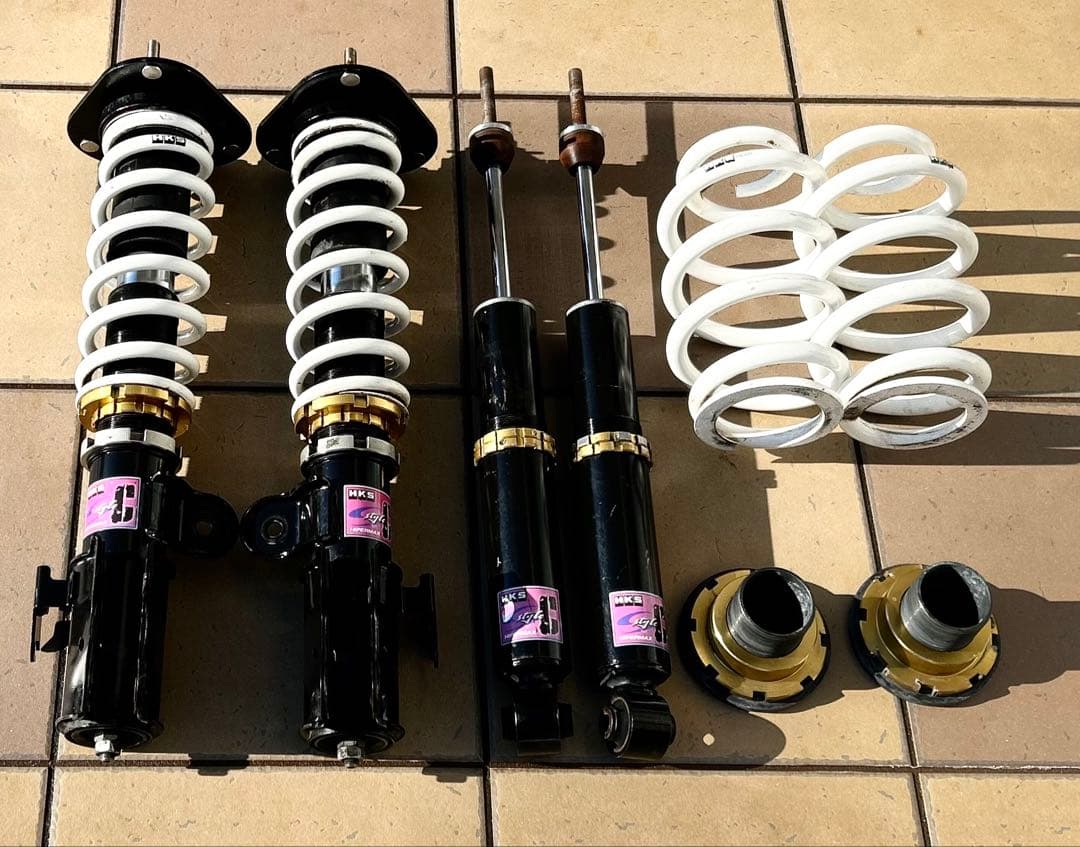 20系ヴェルファイア，アルファード　と50系エスティマHKS 車高調。