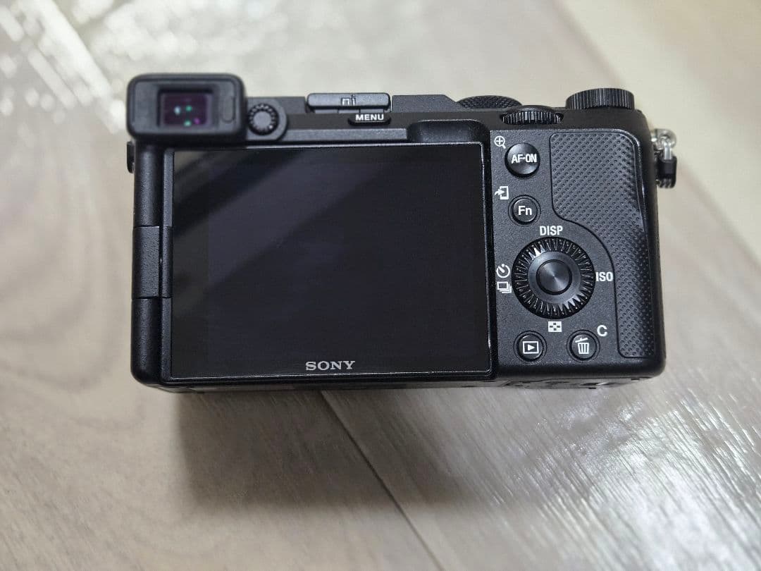 Sony A7C ボディ + Small Rig 専用ケージ