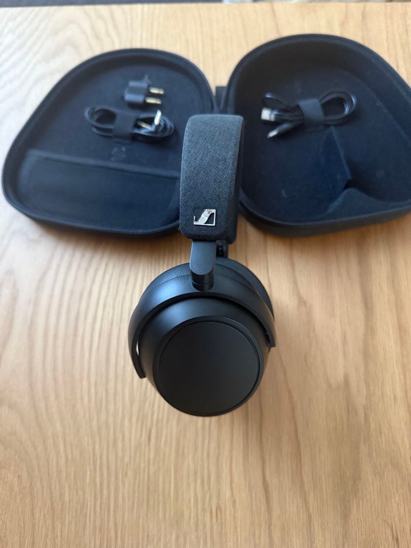 a*l様 SENNHEISER momentum4 ワイヤレスヘッドホン