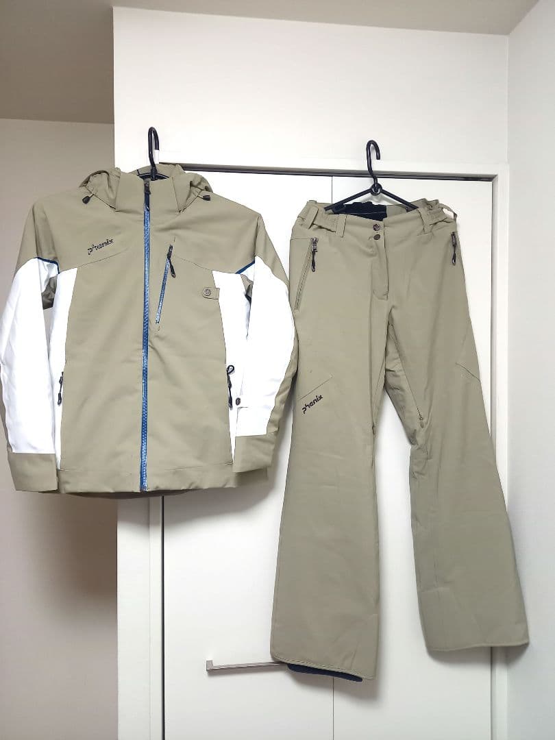 PHENIX レディーススキーウェア