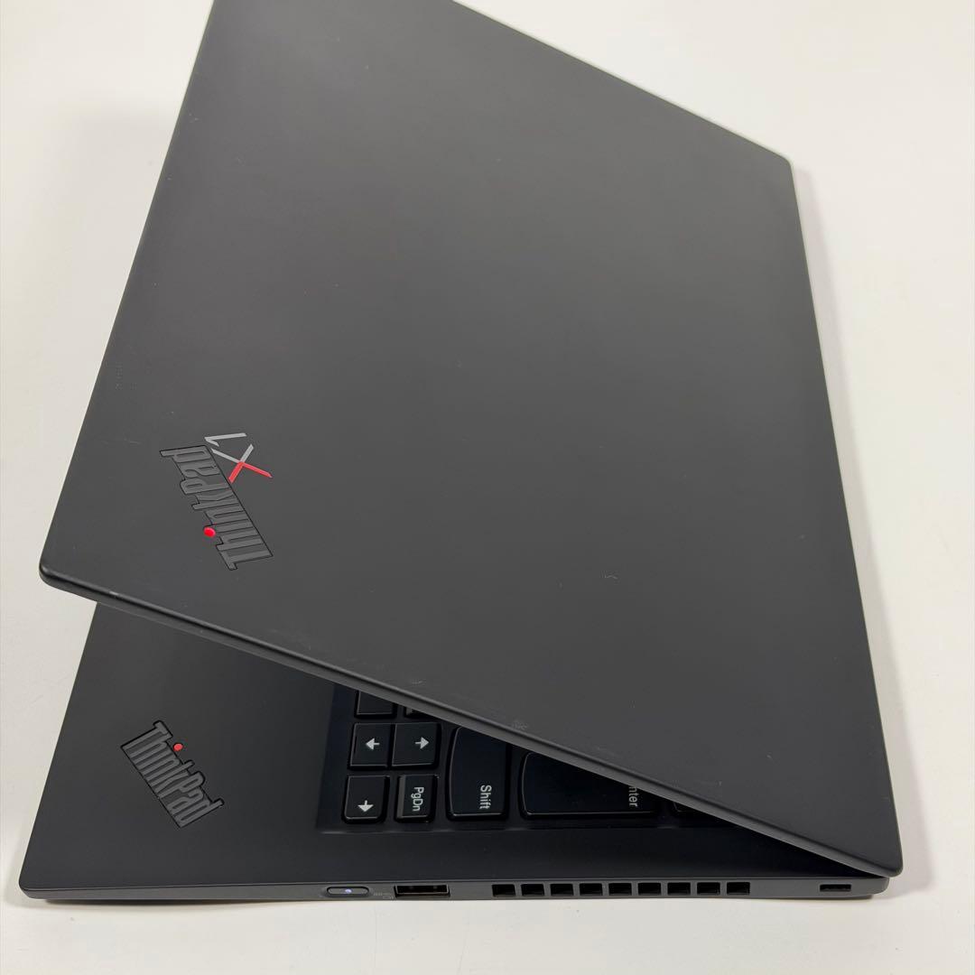 Windowsノート本体 30.Lenovo X1 Carbon Gen8 i7 512GB 16GB