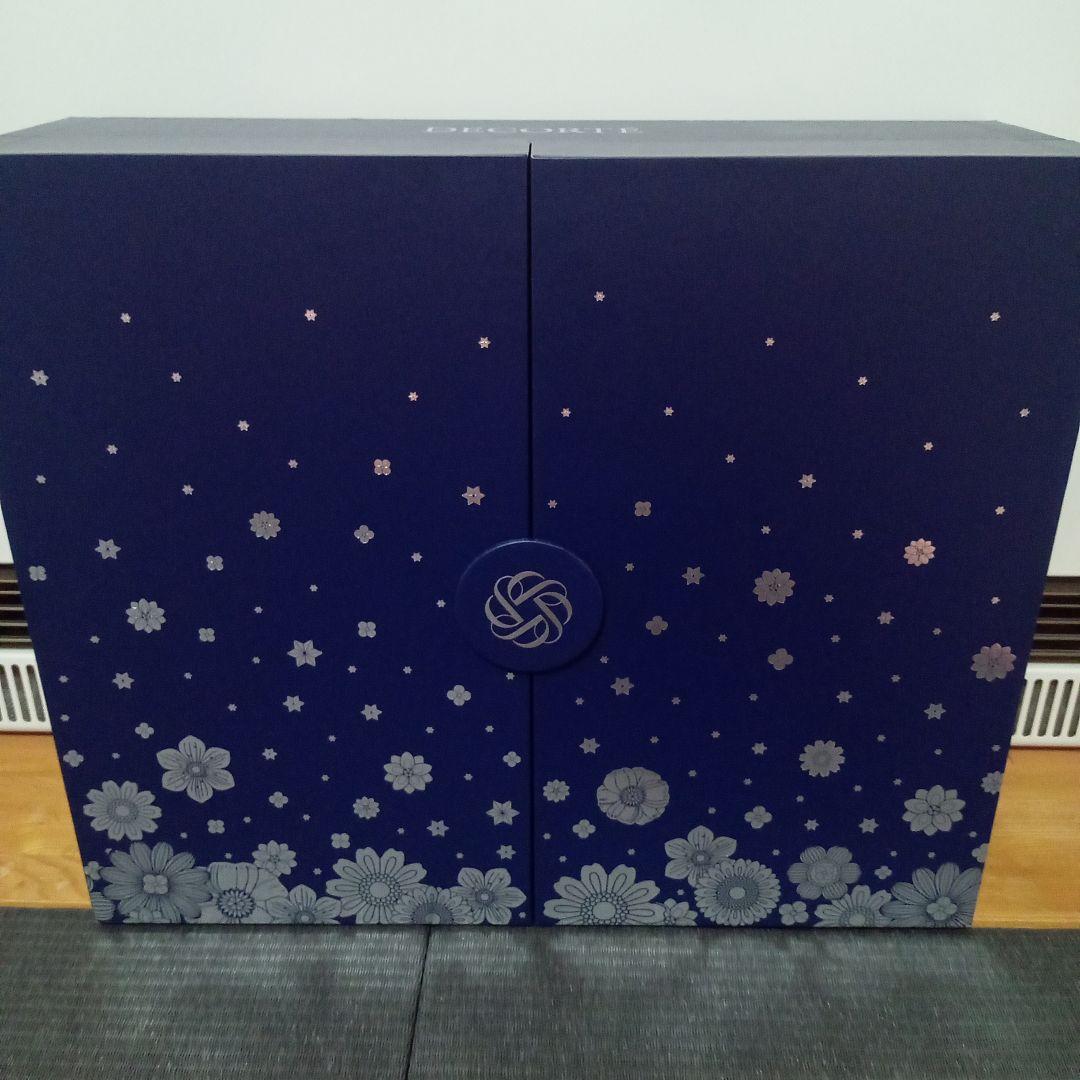 ✨️新品未開封✨️希少✨️ 箱無し コスメデコルテ アドベントカレンダー2023