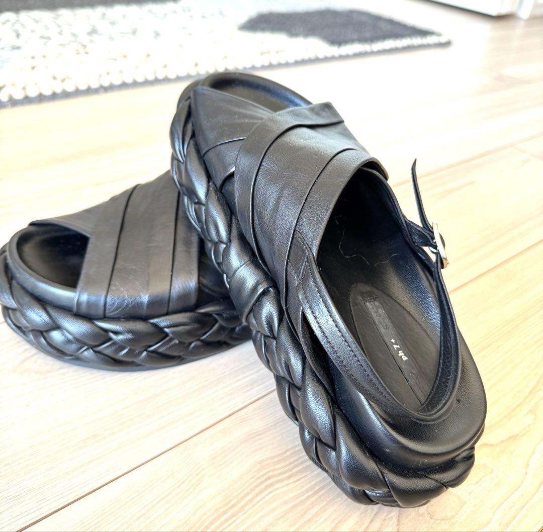 Ph7+ ピアッカセッテ 編み込み 厚底 レザー　サンダル ブラック