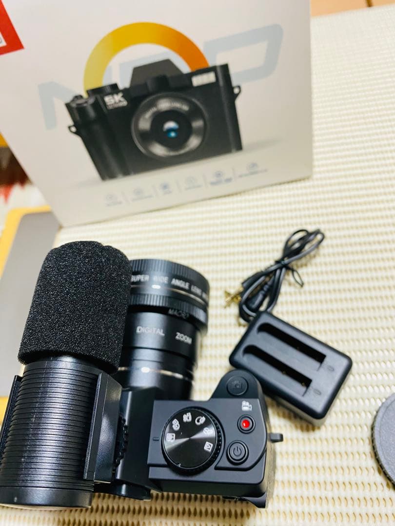 NAD 5K ULTRA HD ミラーレスカメラ