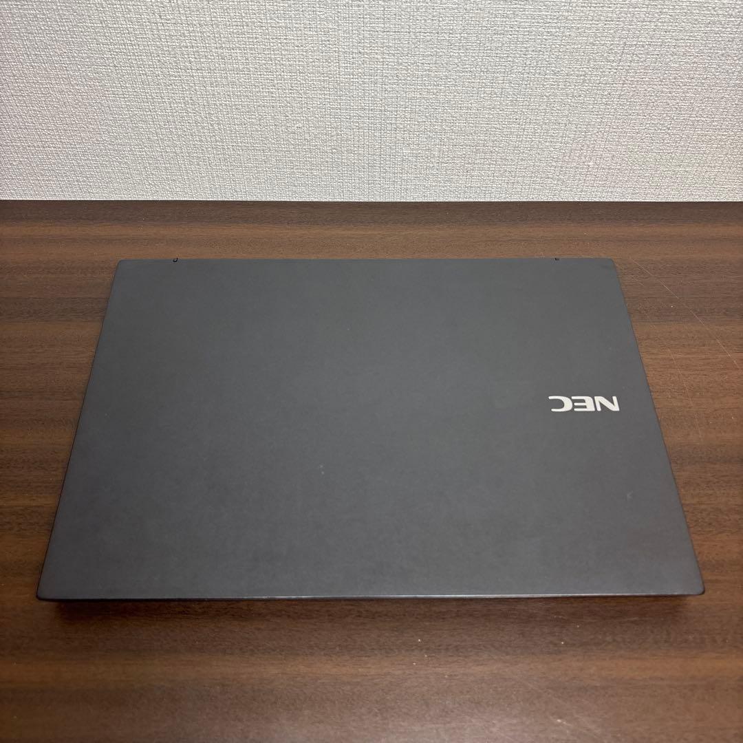 第10世代CPU！起動時間約10秒！超軽量&超高性能NEC製13.3型モバイル