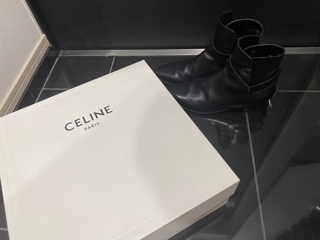 CELINE ジョッパーブーツ(黒)