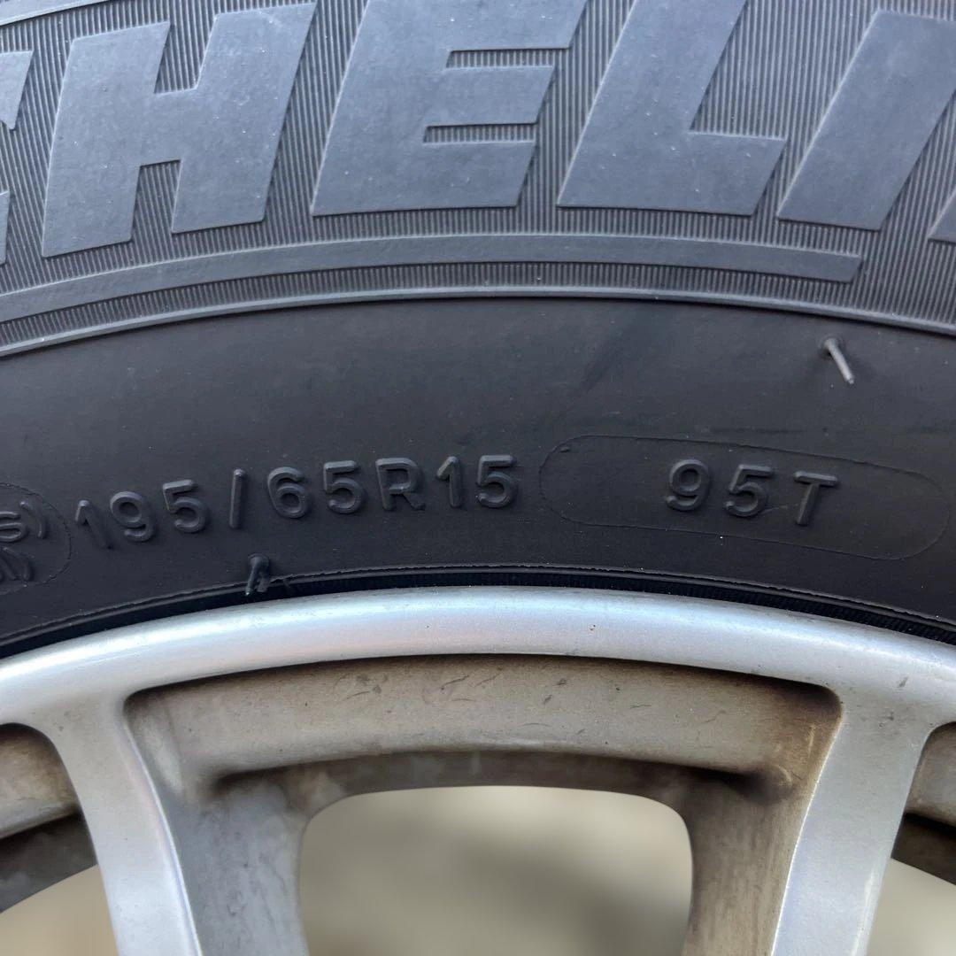 カングー専用ハブリング不要15インチ スポークデザインホイール 4本セット