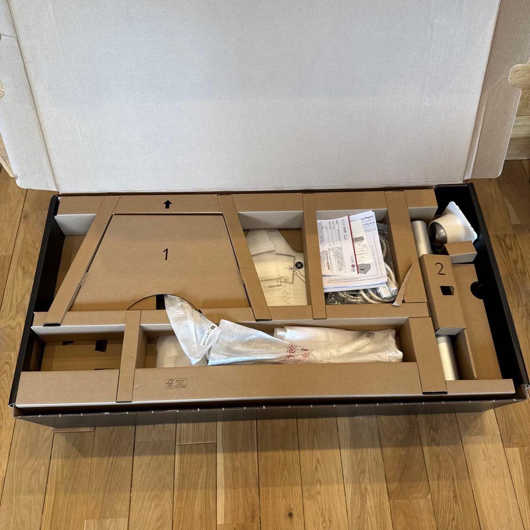 LG 40WP95C-W 5K2K ウルトラワイドモニター 保証27年1月まで