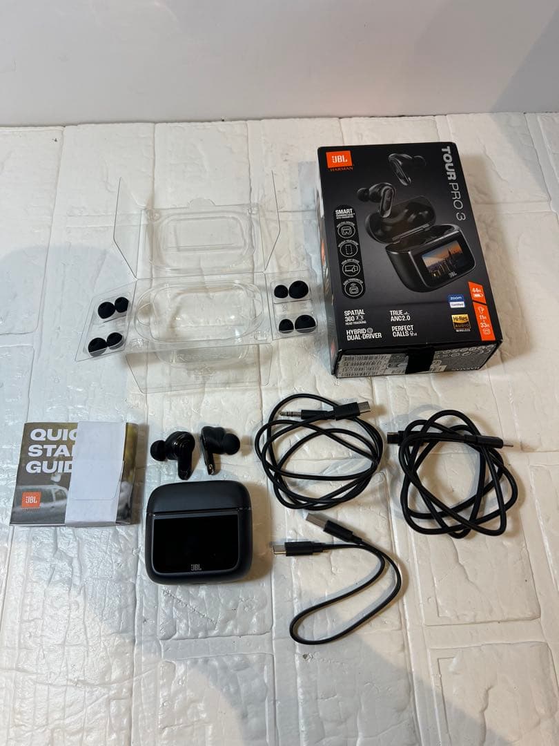 JBL JBLTOURPRO3BLK ワイヤレスイヤホン 黒