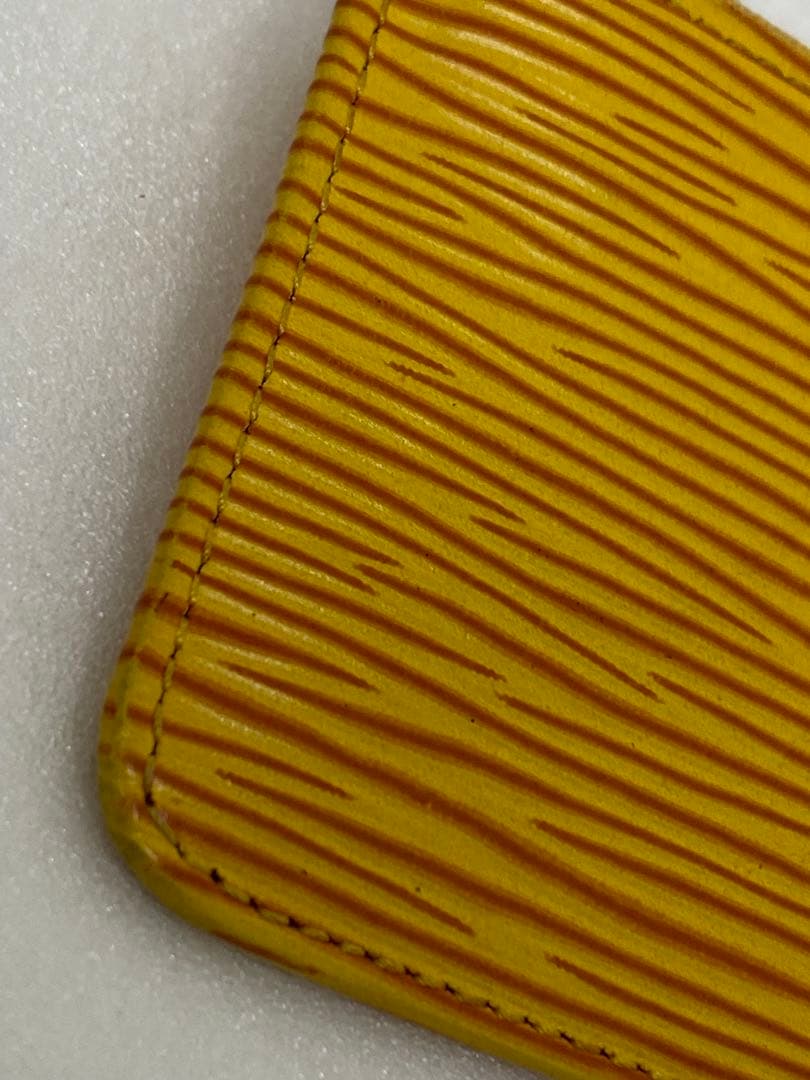 3-2860 LOUIS VUITTON ルイヴィトン　エピ ケース