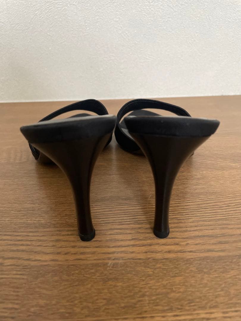 GUCCI モノグラム　ミュール　35C