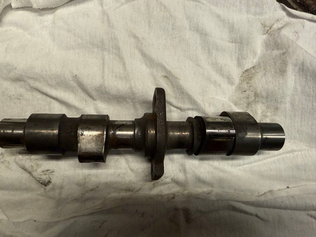 cb400t カムシャフト