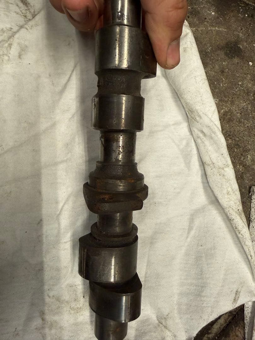 cb400t カムシャフト