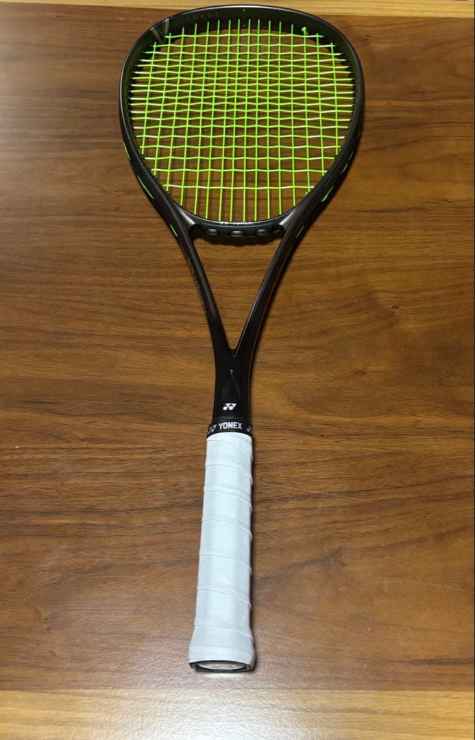 YONEX VCORE 8v テニスラケット