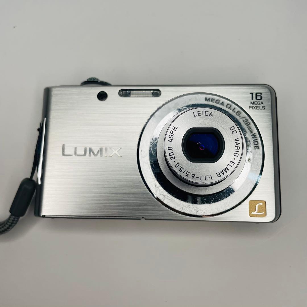Panasonic パナソニック LUMIX DMC-FH5 シルバー デジカメ