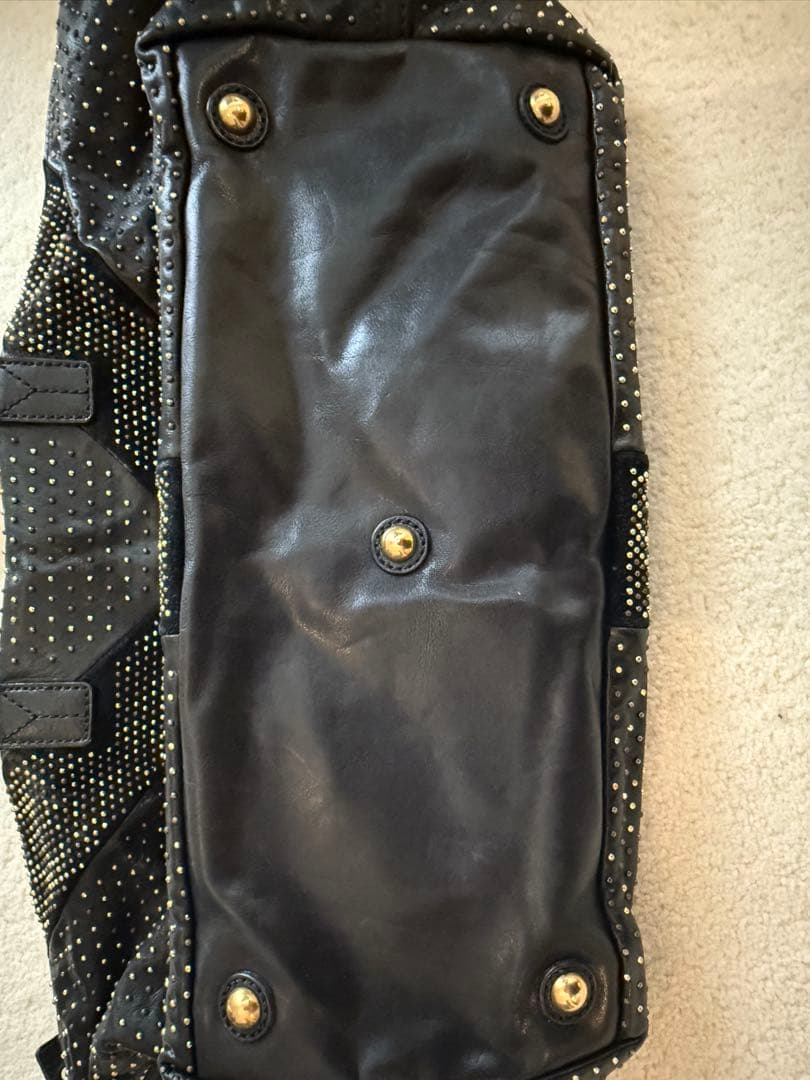 イヴ・サンローラン　イージーバッグ　スタッズ