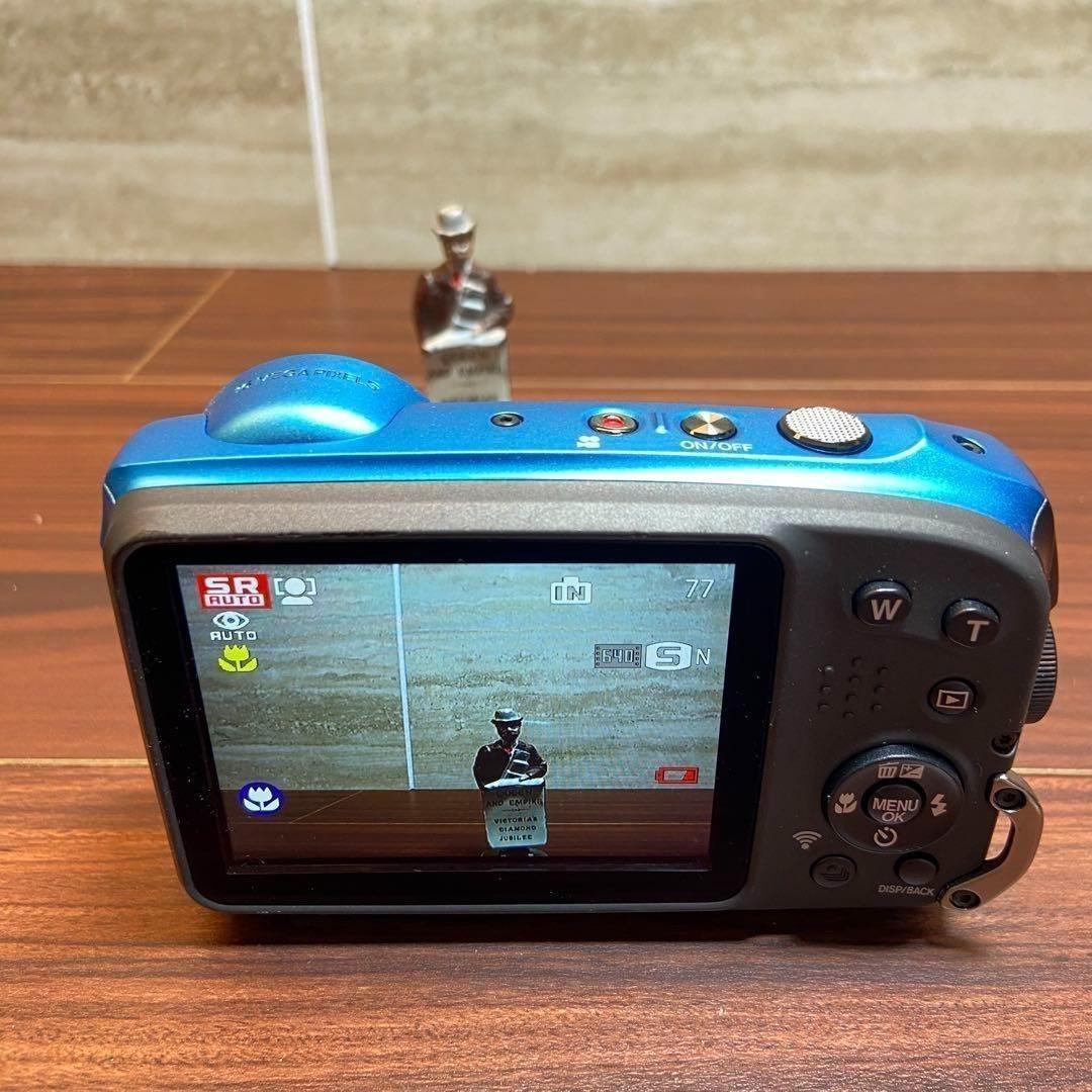 FUJIFILM FinePix XP130 デジカメ ほぼ新品 3441
