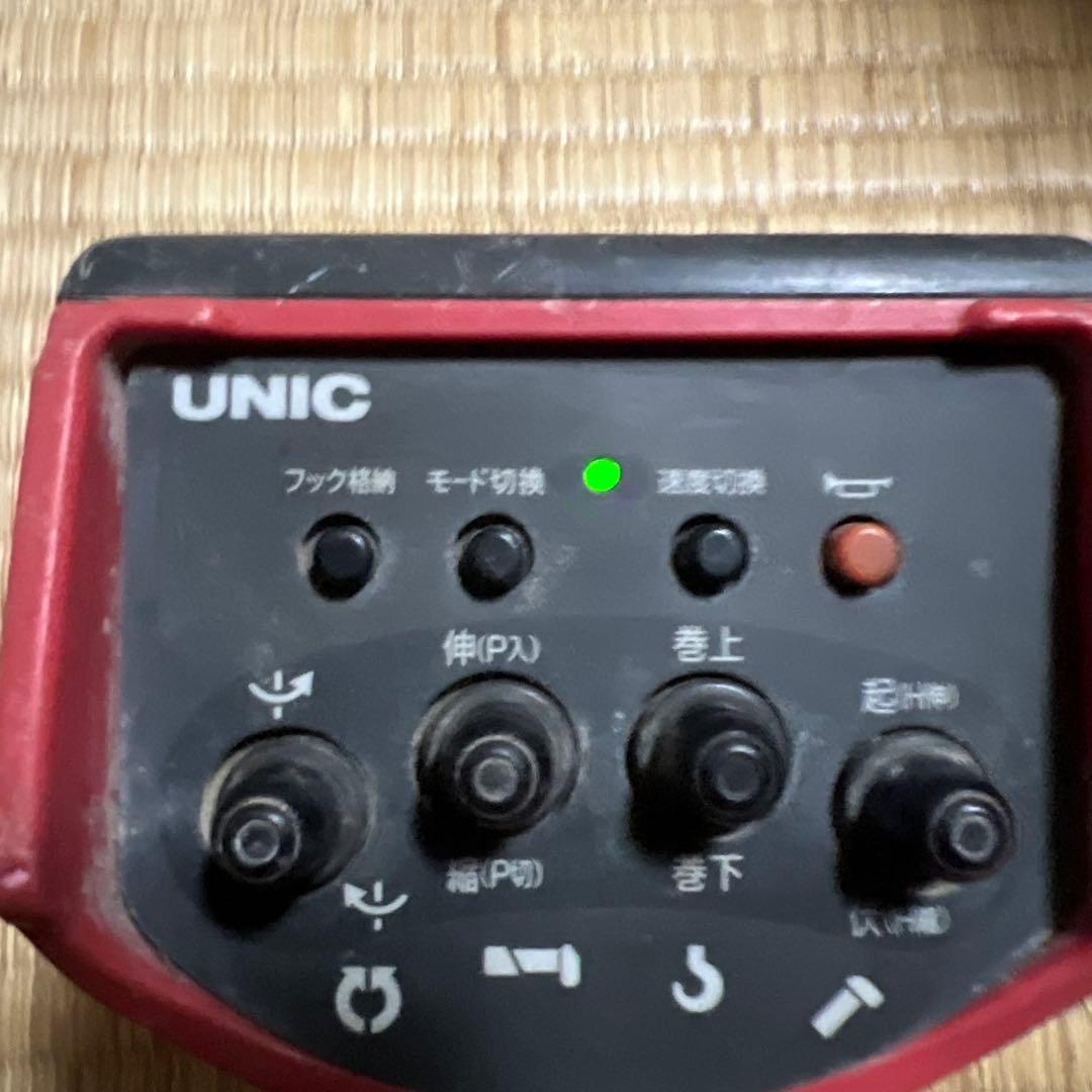 UNIC リモコン 赤 4RC-500FA ボタン