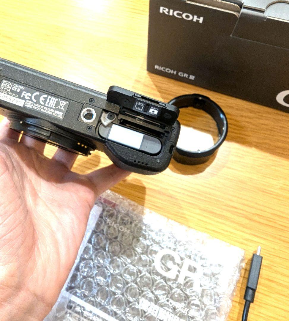 (訳あり)Ricoh GR III コンパクトカメラ