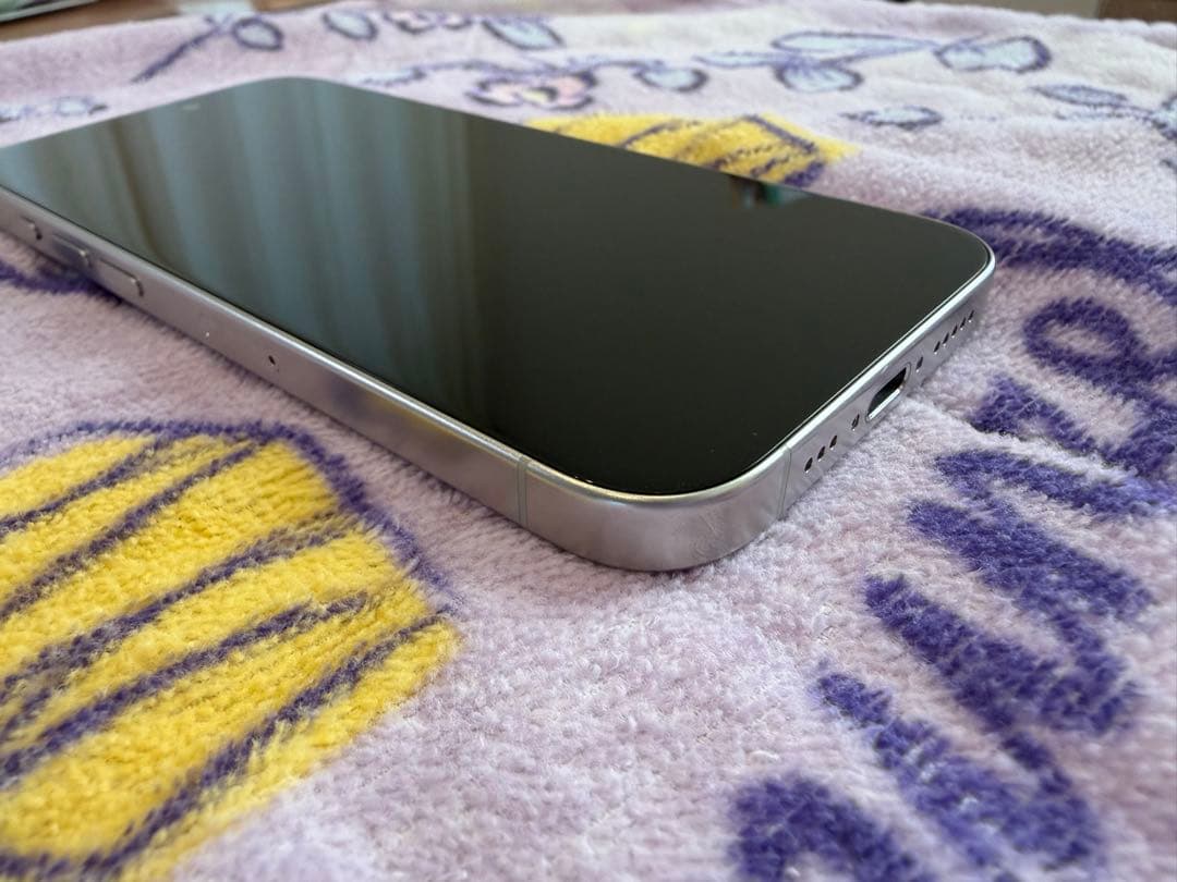 iPhone 15 Pro 128GB ホワイト Apple購入 SIMフリー