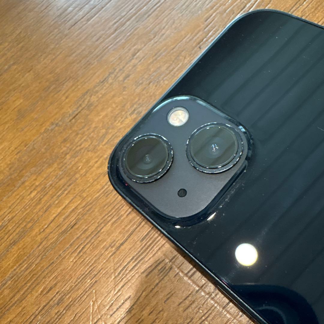 Apple iPhone 13本体 ブラック