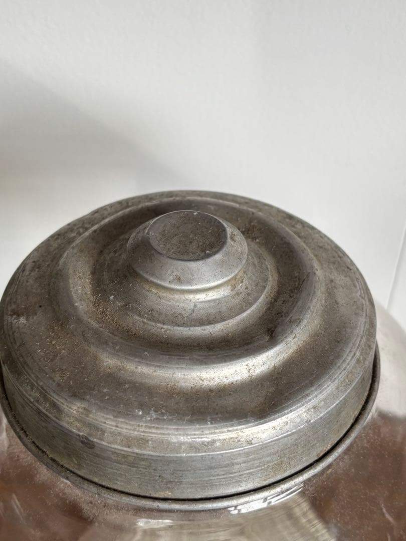 A*e様 昭和レトロ☆駄菓子瓶　アンティーク 球形 金属製蓋　難あり