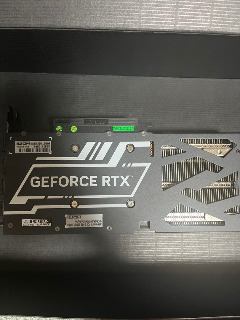 グラフィックボード・グラボ・ビデオカード ASUS RTX4060ti 8GB GDDR6 128bit