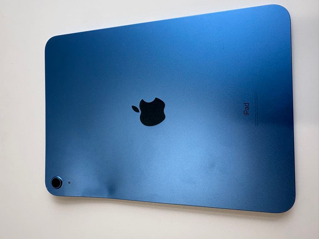 Apple iPad ブルー