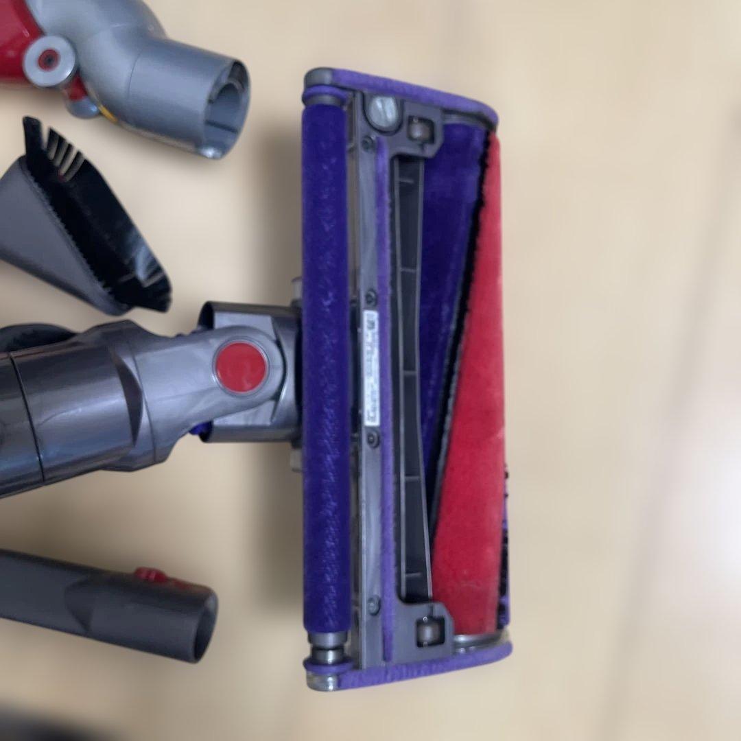 【美品】Dyson コードレスクリーナー V11 sv14 エコーモード65分