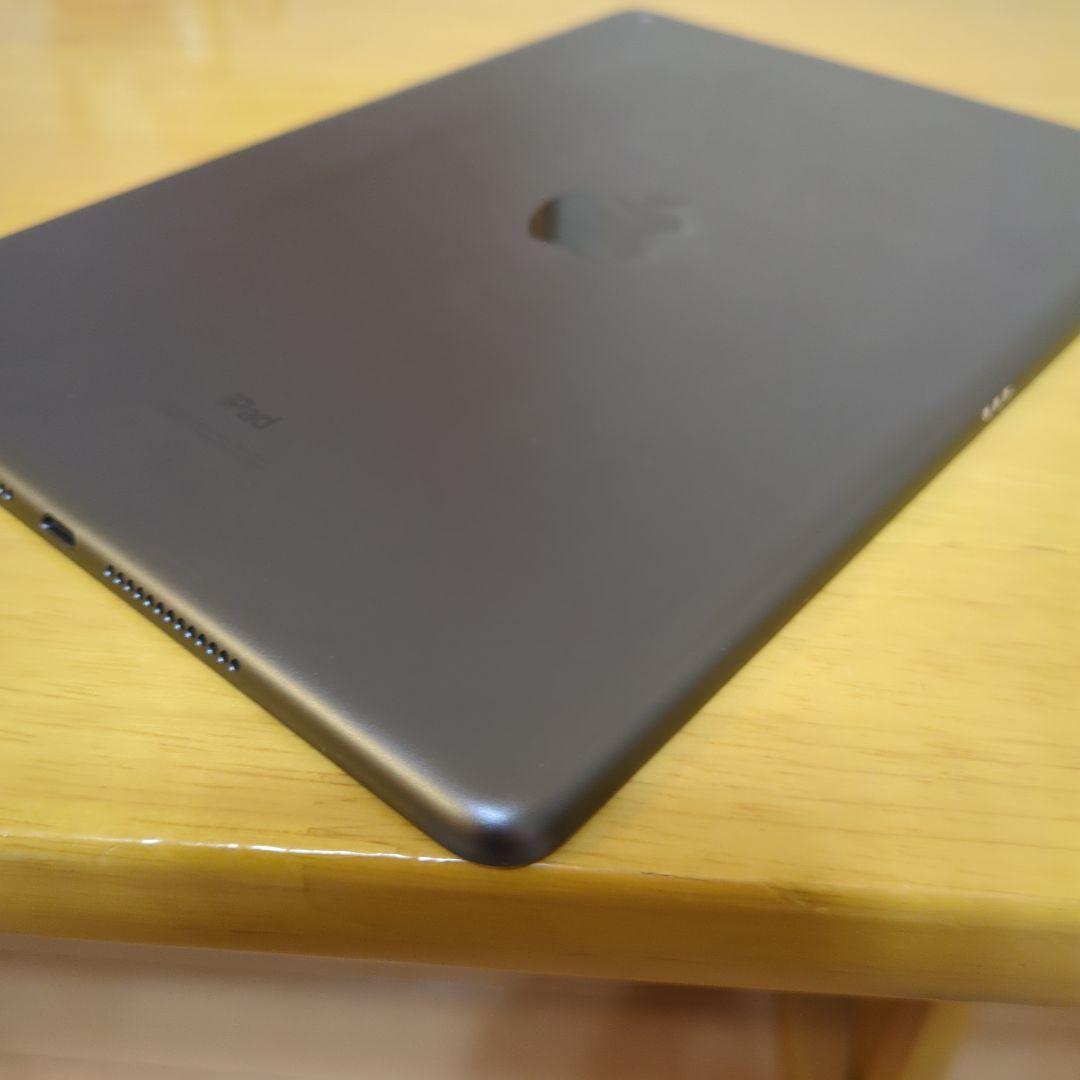 Apple iPad 本体 アイパッド　第7世代　32GB　バッテリー診断86%