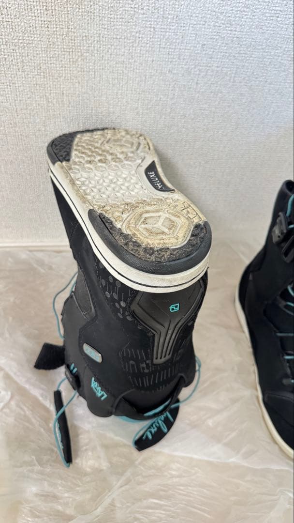 ブロッコリー LARA スノーボードブーツ