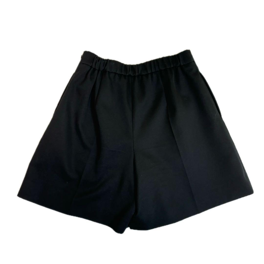 【新品同様】 bow.a ボウエー タックショートパンツ FREE ブラック