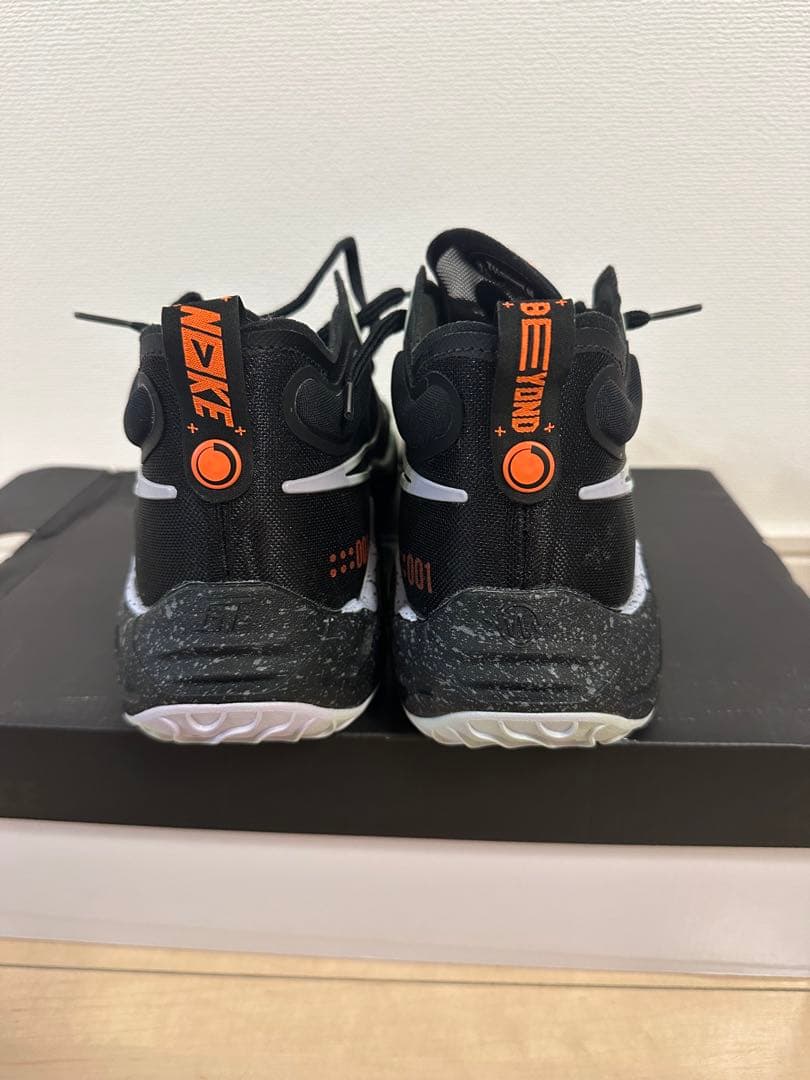 NIKE AIR ZOOM G.T. RUN ナイキエアズームGTラン