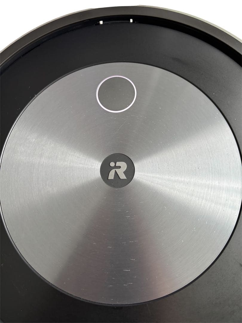 iRobot Roomba j7+ 本体