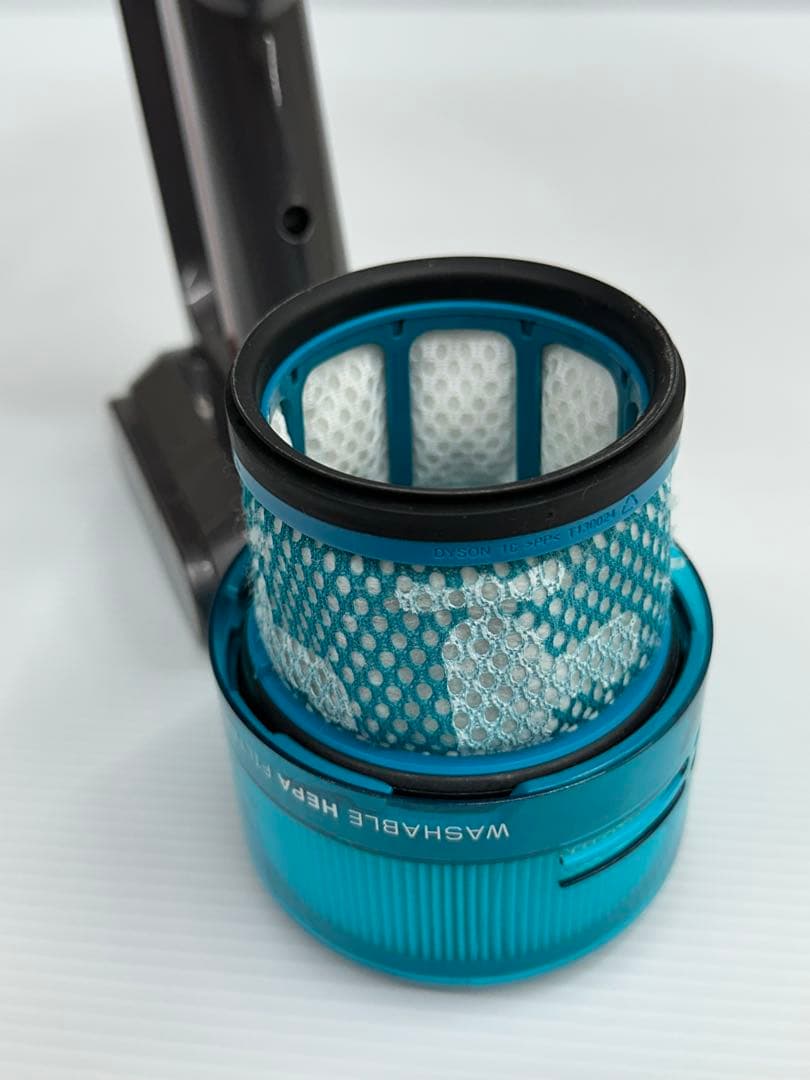 中古　美品　ダイソン　掃除機　SV21 マイクロ　本体　ダスト 純正バッテリー付