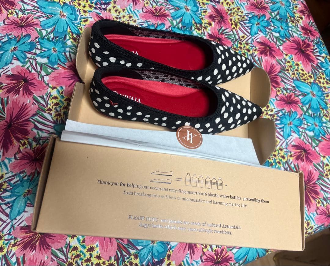 大人気完売　VIVAIA フラットシューズ　サイズ37.5 黒ドット