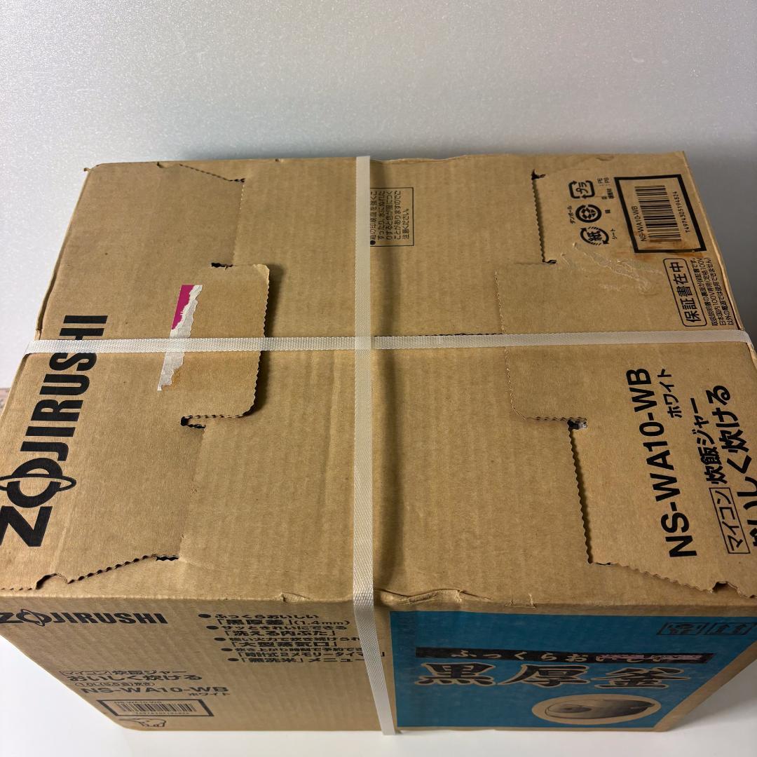 未開封品 ZOJIRUSHI マイコン炊飯ジャー極め炊き NS-WF10-WB
