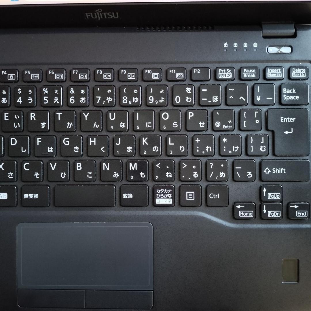 極薄軽量★富士通ノートパソコン 第8世代i5 8GB 256GB Win11搭載