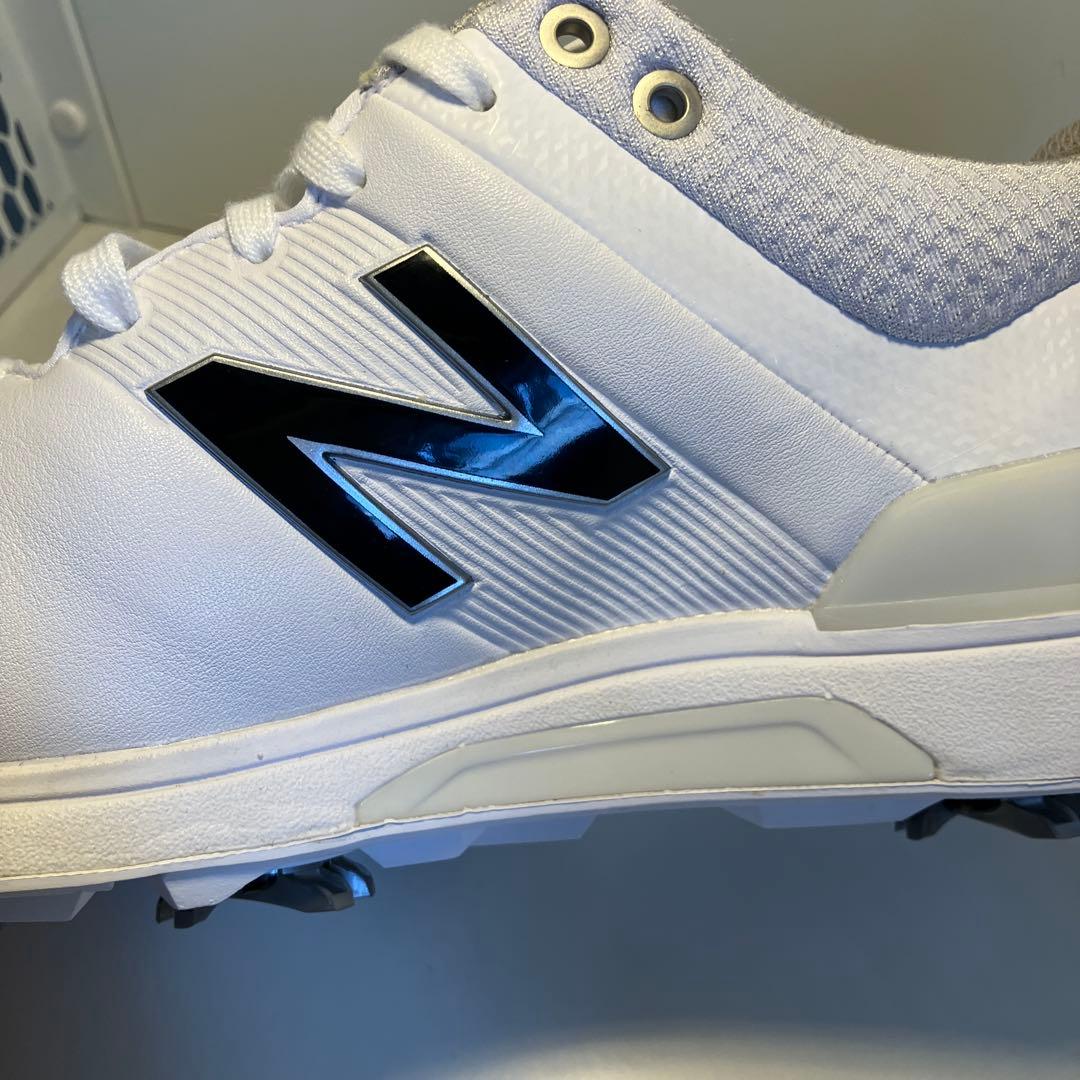 未使用　New Balance ゴルフシューズ UG2500ホワイト