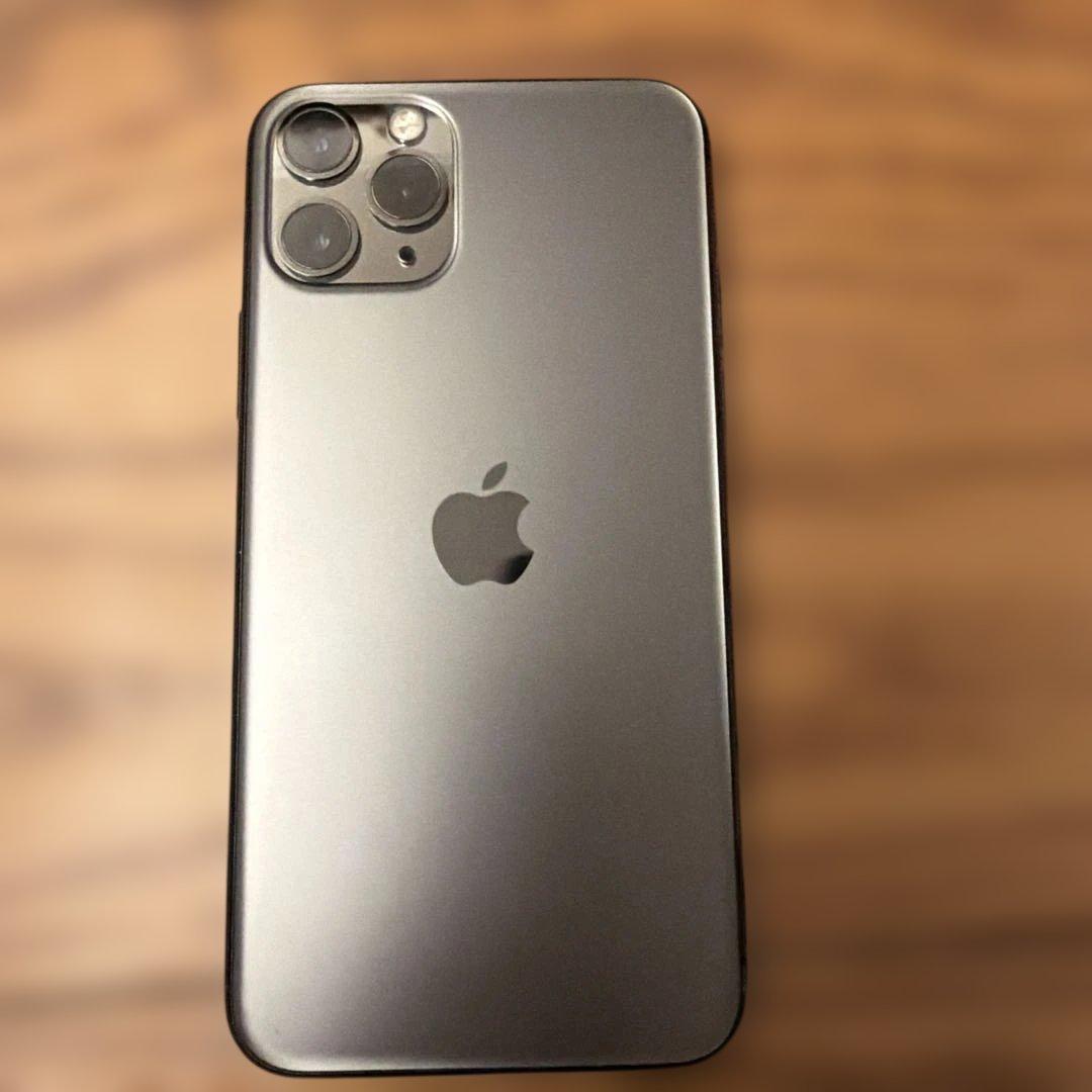 iPhone 本体11pro 64GB