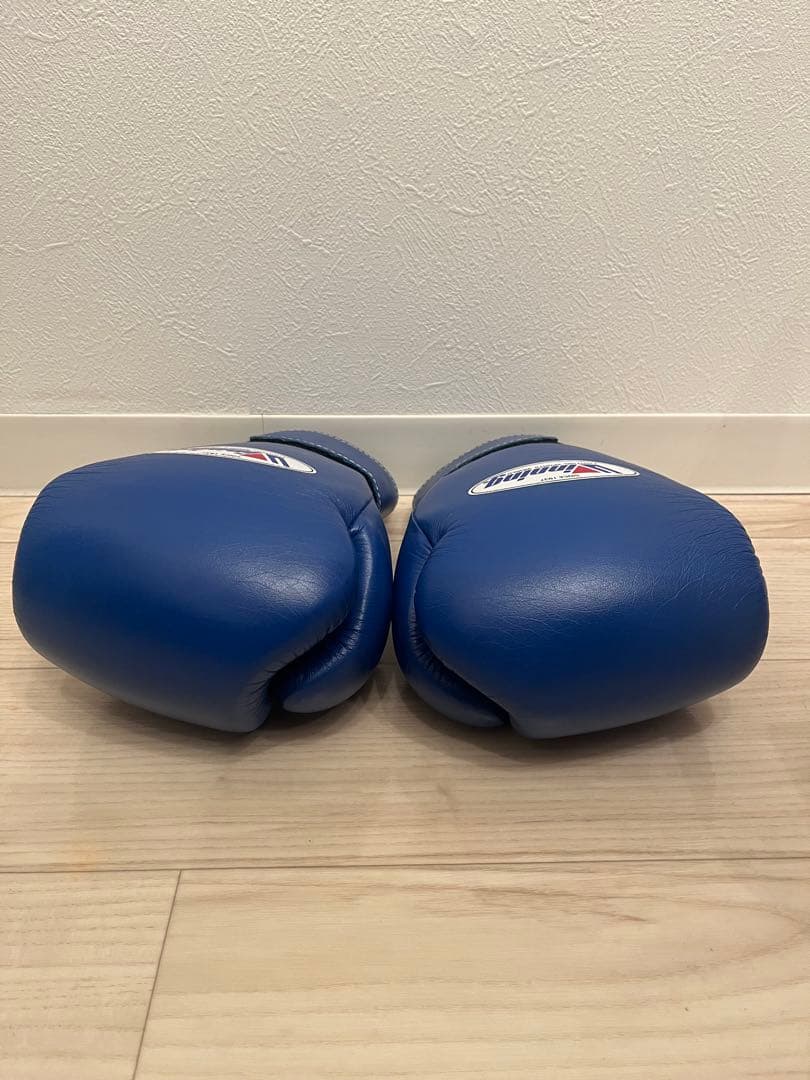 お年玉セール！！Winning ボクシンググローブ 青　8 oz
