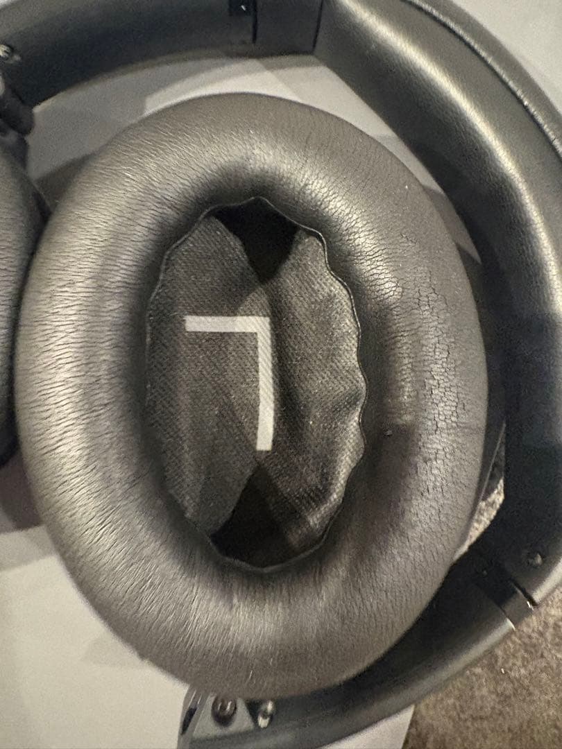 BOSE QC45 Headphones ワイヤレスヘッドホン ケース付き