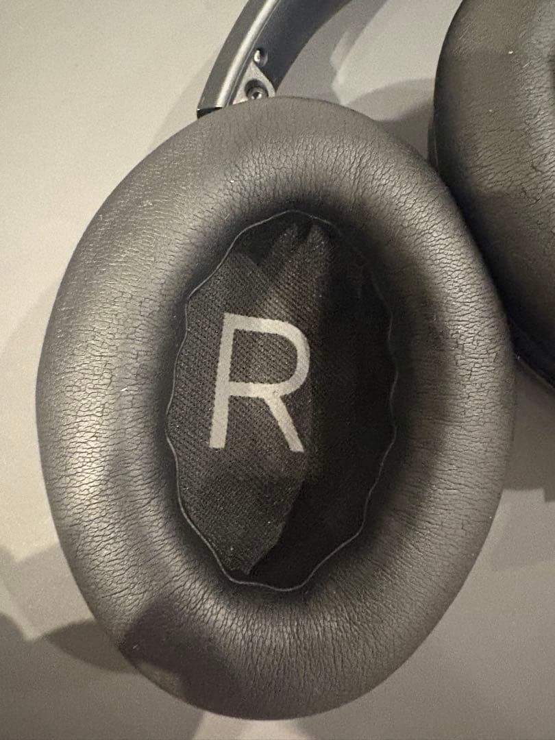 BOSE QC45 Headphones ワイヤレスヘッドホン ケース付き