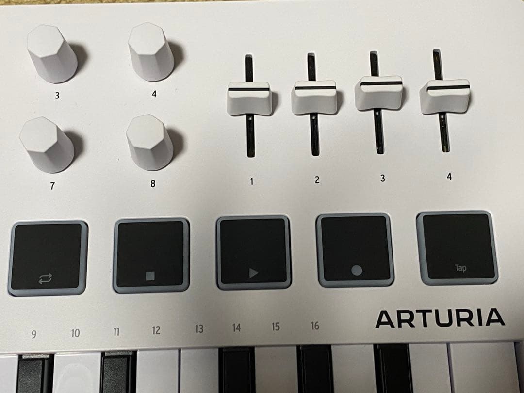 ARTURIA MINILAB 3 MIDIキーボード