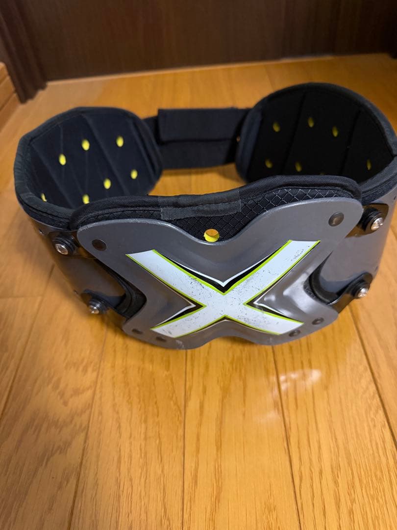 XTECH ショルダーパッド リブガード