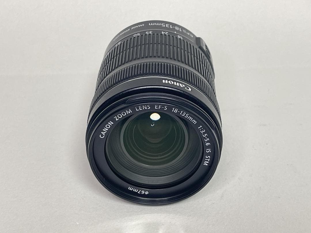 美品 Canon EF-S 18-135mm f3.5-5.6 IS STM