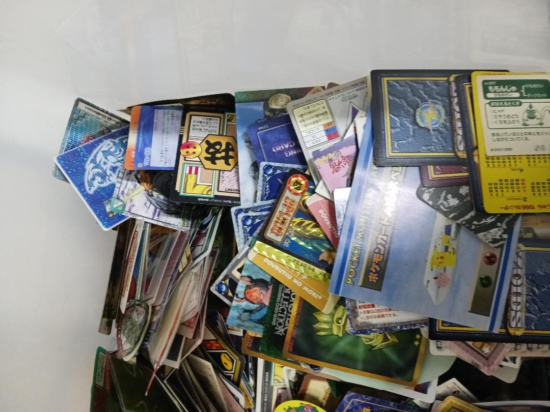 イ*ヌ様 カード大量 まとめて売りドラゴンボール ハンターハンターなど他 現状品