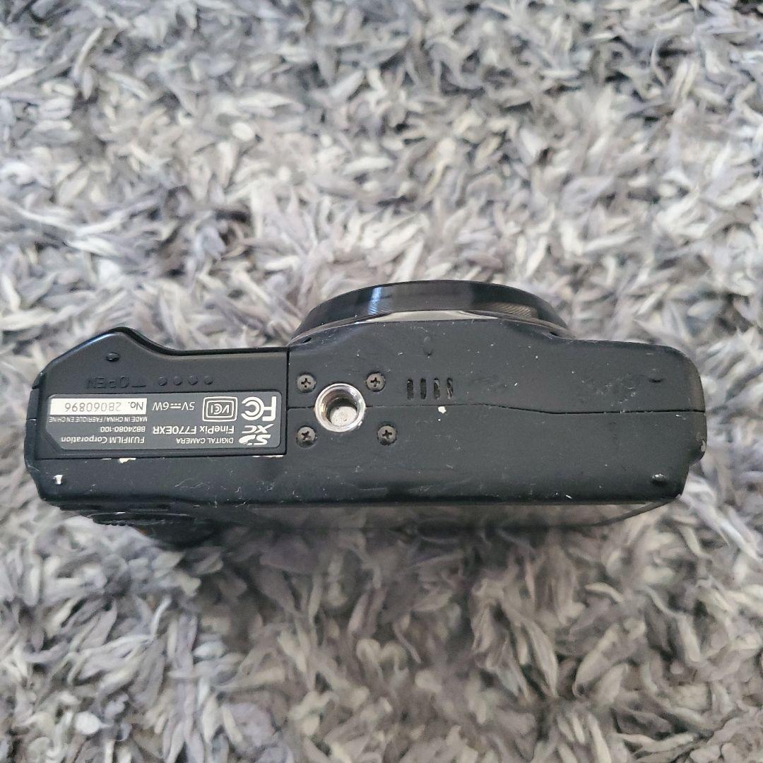 箱有 動作品 FUJIFILM FINEPIX F770EXR BK ブラック